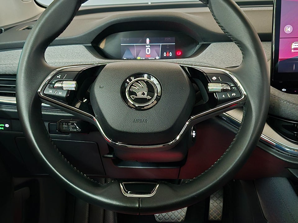 Skoda Enyaq 50 iV 5d