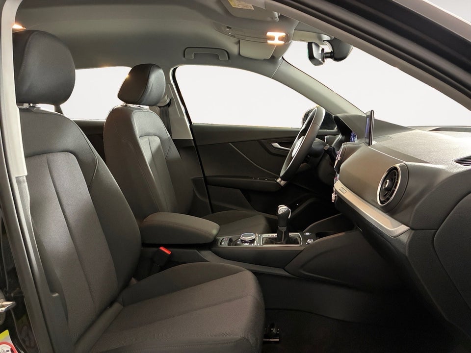 Audi Q2 35 TFSi Prestige S-tr. 5d