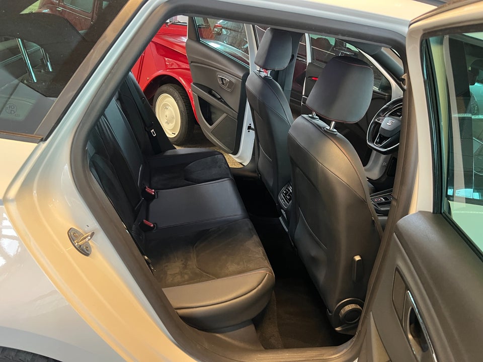 Seat Leon 1,5 TSi 150 FR Black Line DSG 5d