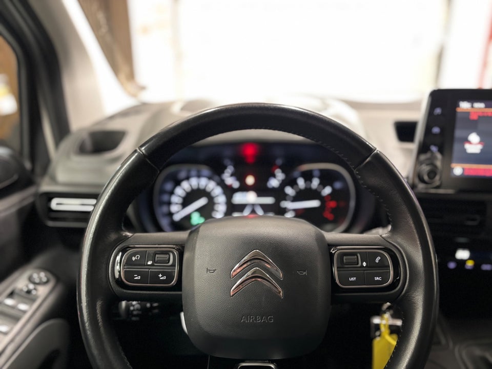 Citroën Berlingo 1,5 BlueHDi 100 Shine 5d