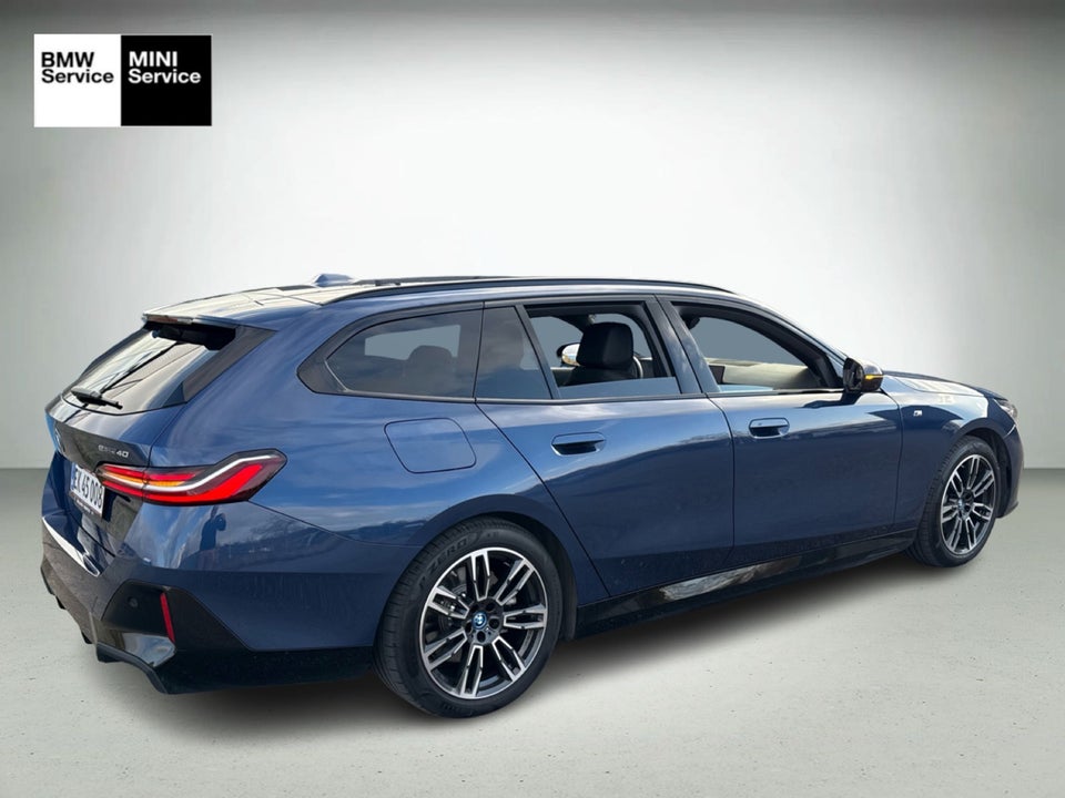 BMW i5 eDrive40 Touring M-Sport 5d