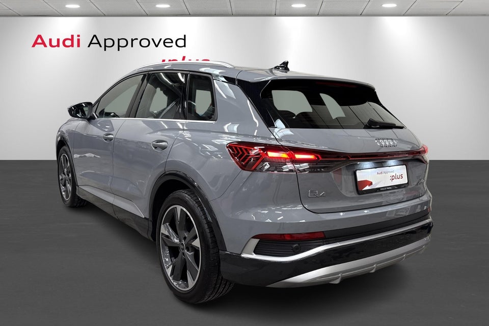 Audi Q4 e-tron 45 S-line 5d