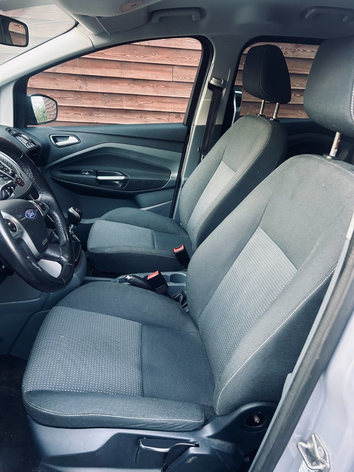 Ford Grand C-MAX 1,6 TDCi 115 Trend 5d