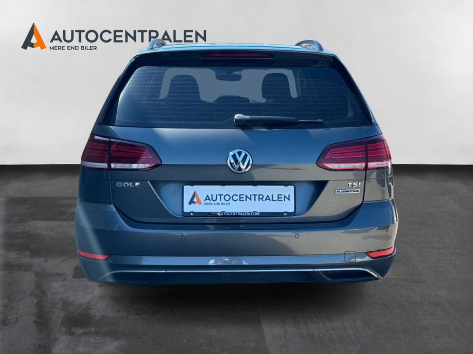 VW Golf VII 1,5 TSi 130 Comfortline Variant 5d