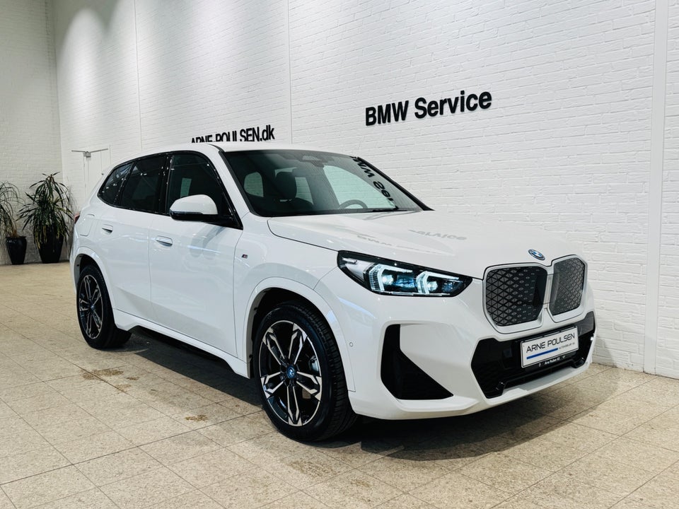 BMW iX1 eDrive20 M-Sport 5d