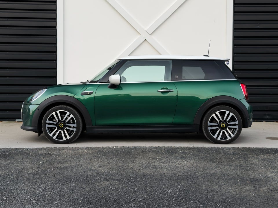 MINI Cooper SE Younique Trim 3d