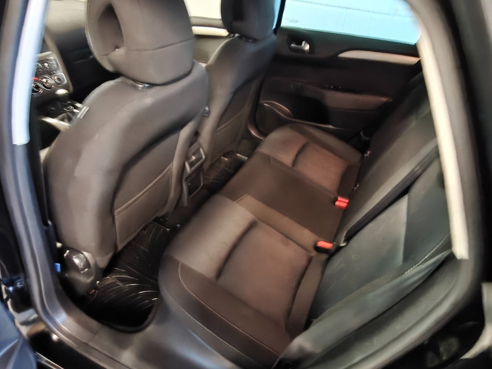 Citroën C4 1,6 HDi 110 Seduction 5d