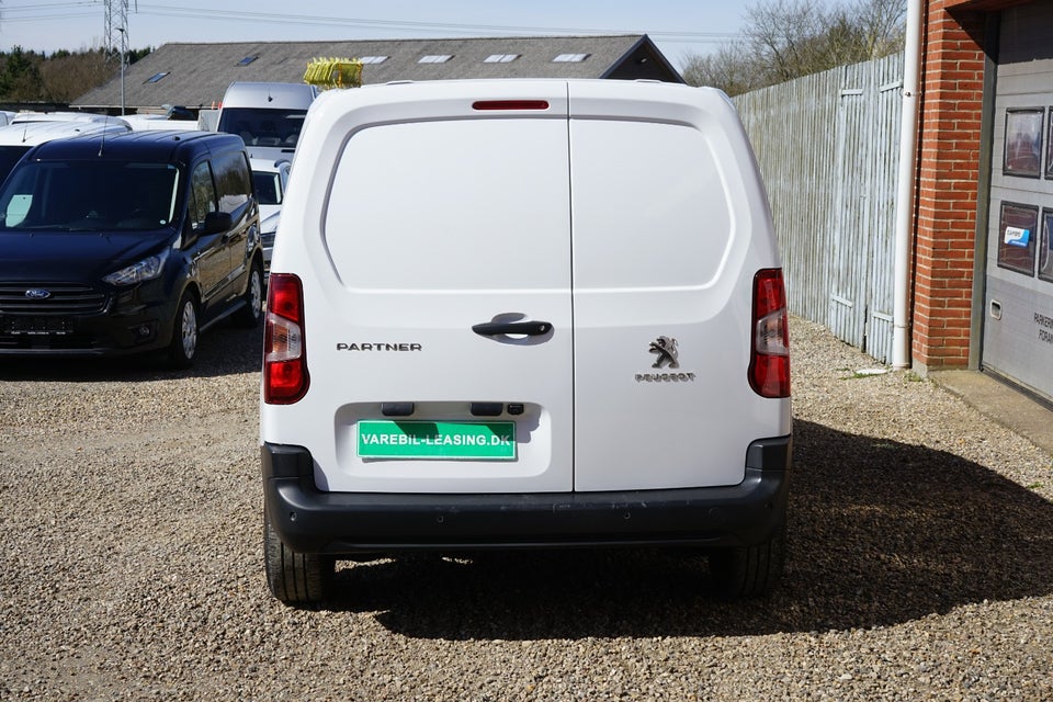 Peugeot Partner 1,5 BlueHDi 100 L1V1 Plus Van