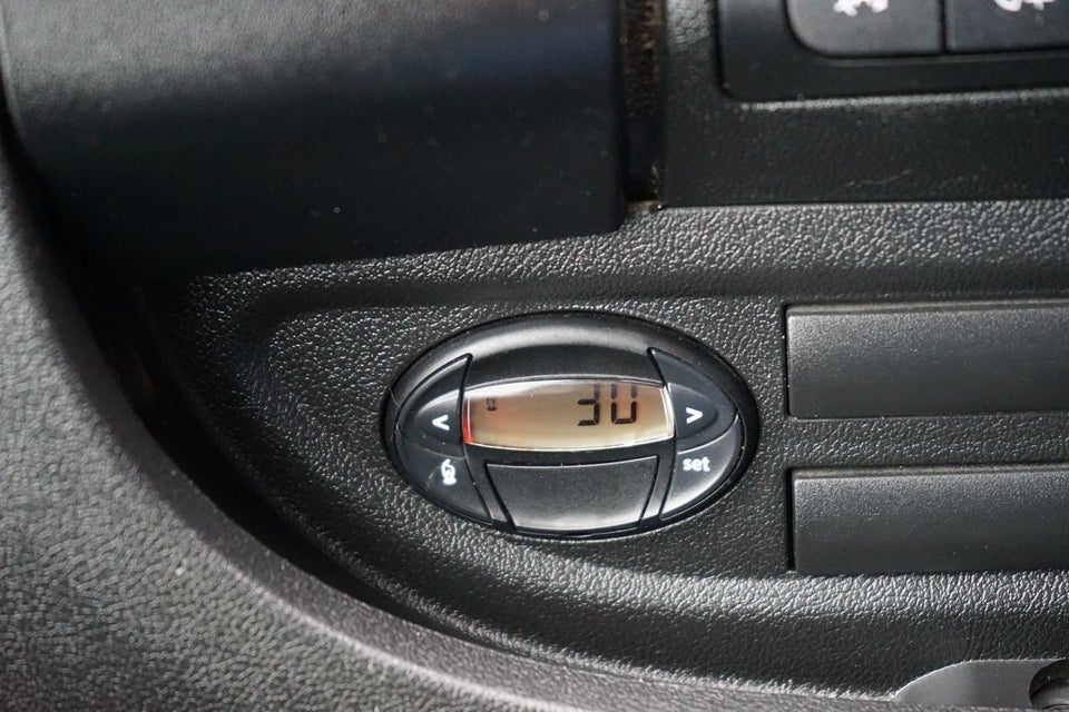 Peugeot Boxer 333 2,2 BlueHDi 140 L2H2 Premium