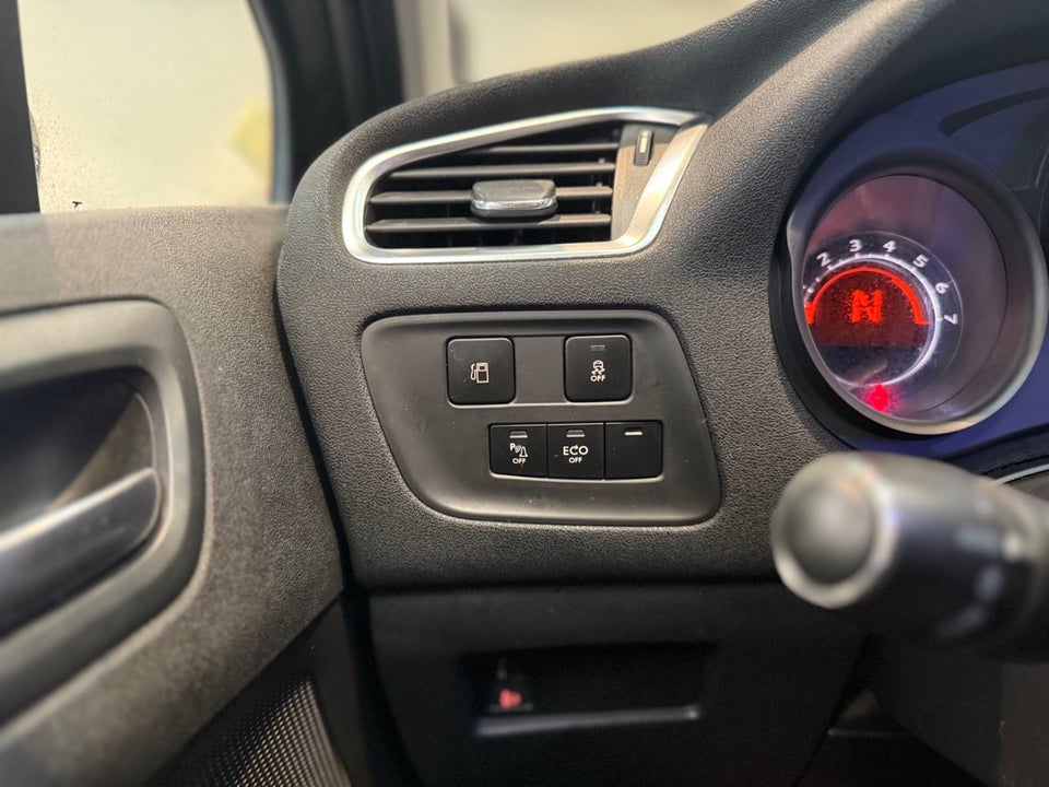 Citroën C4 1,6 e-HDi 115 Exclusive E6G 5d