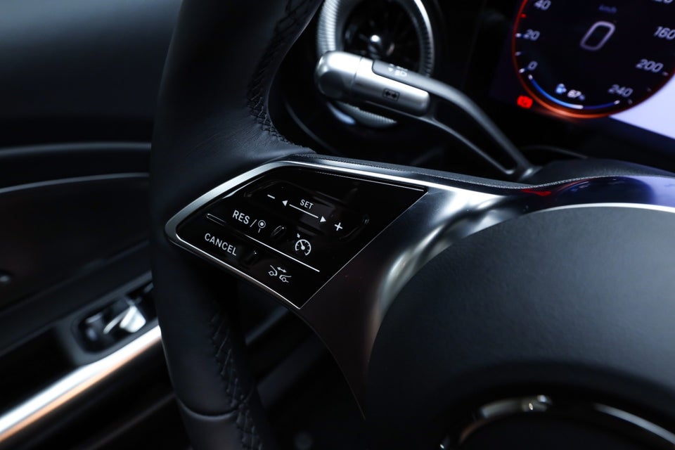 Mercedes CLA250+ EQ Progressive 4d