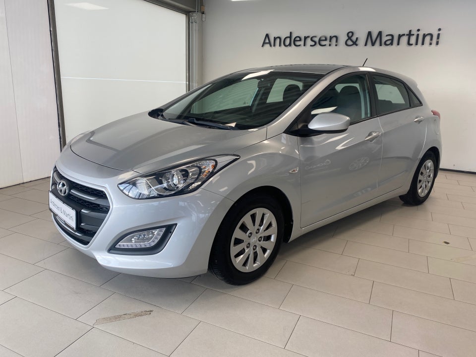 Hyundai i30 1,6 GDi Active+ 5d