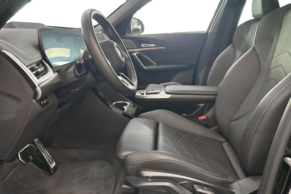 BMW iX1 eDrive20 M-Sport 5d