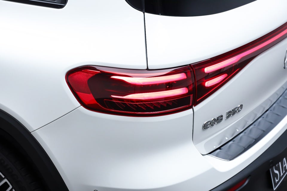 Mercedes EQB350 AMG Advance 4Matic 5d