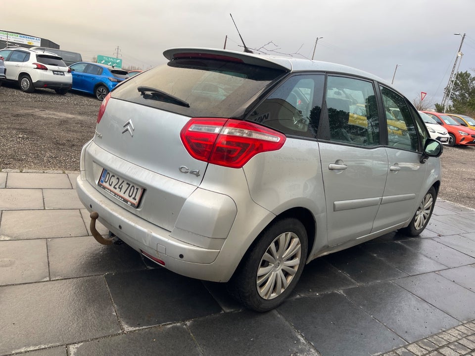 Citroën C4 Picasso 1,6 HDi 109 E6G 5d