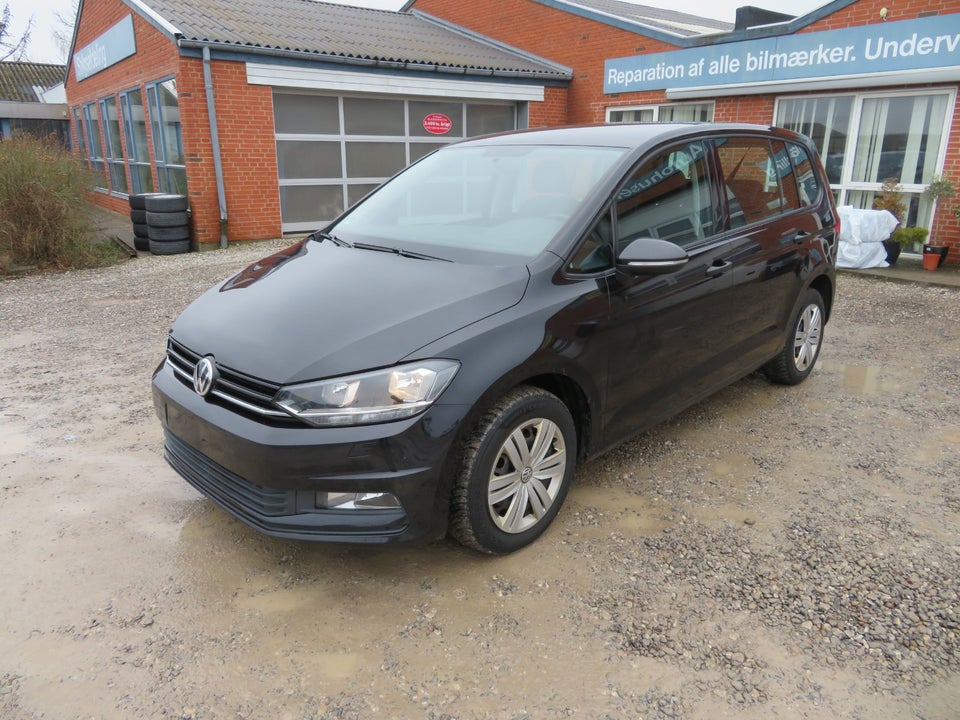VW Touran 1,6 TDi 110 Trendline 7prs 5d