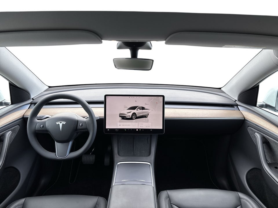 Tesla Model Y Long Range RWD 5d