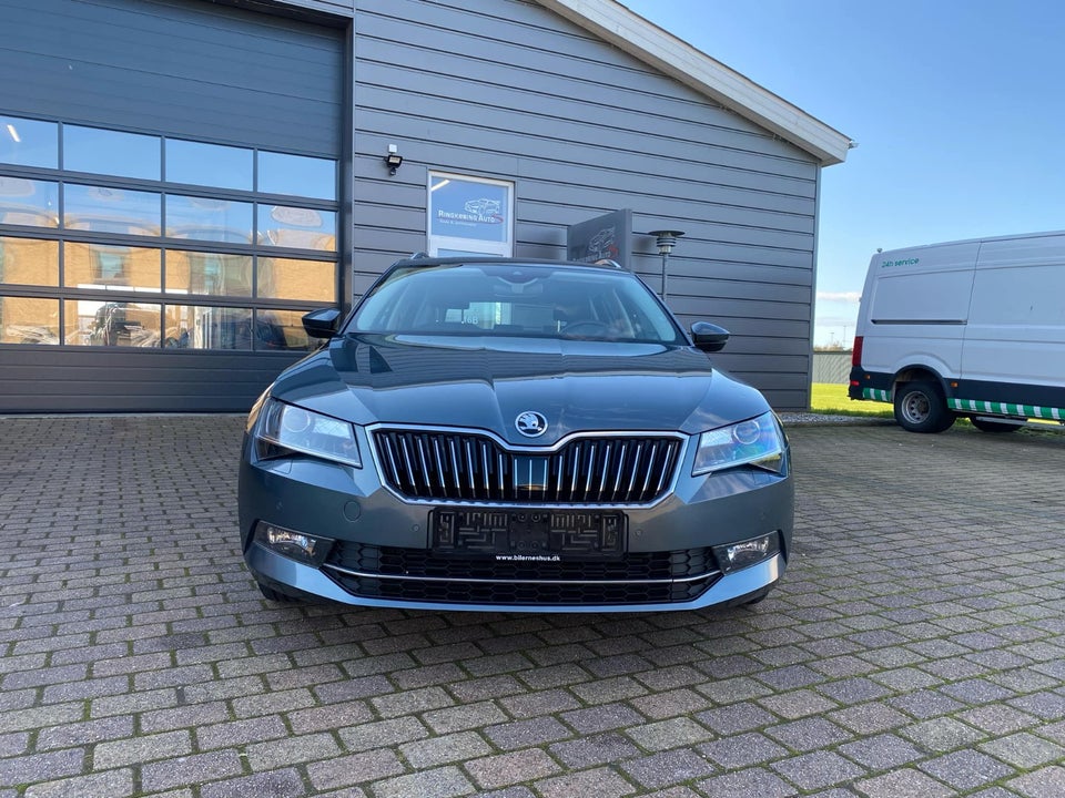 Skoda Superb 1,4 TSi 150 Style Combi DSG 5d