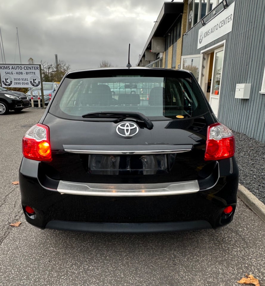 Toyota Auris 1,6 T2 5d