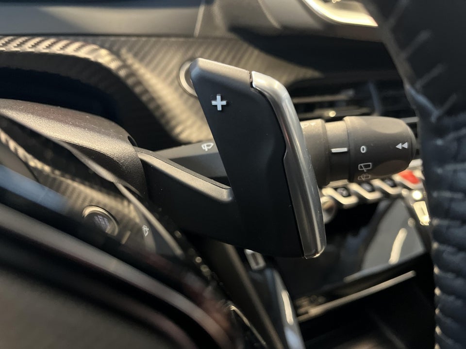 Peugeot 208 1,2 PureTech 100 Allure EAT8 5d