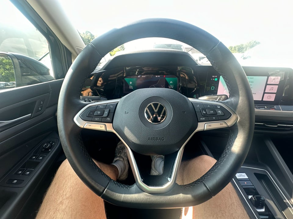 VW Golf VIII 1,5 eTSi 150 Style DSG Van 5d