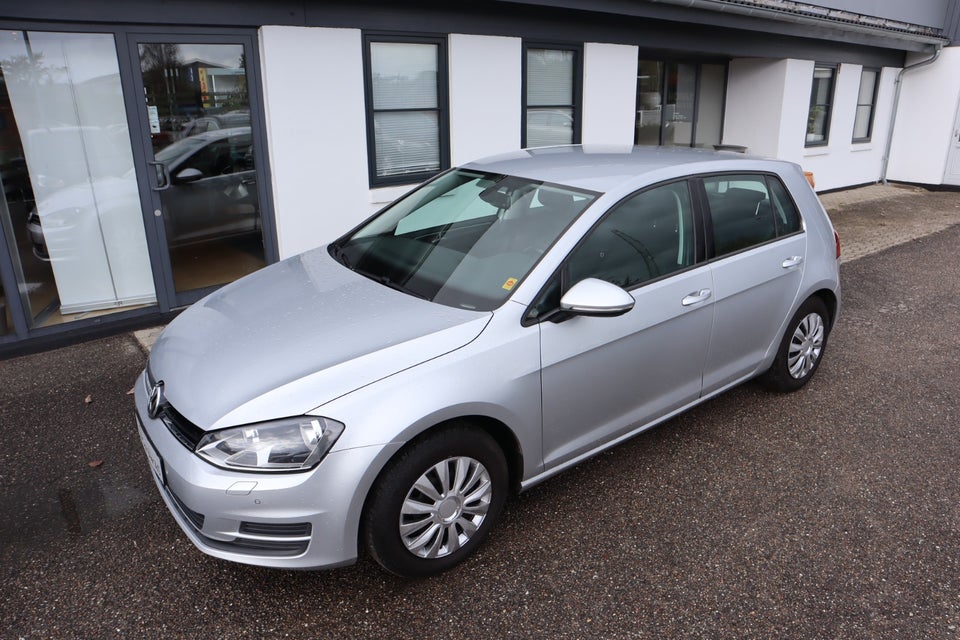 VW Golf VII 1,4 TSi 122 Edition 40 BMT 5d