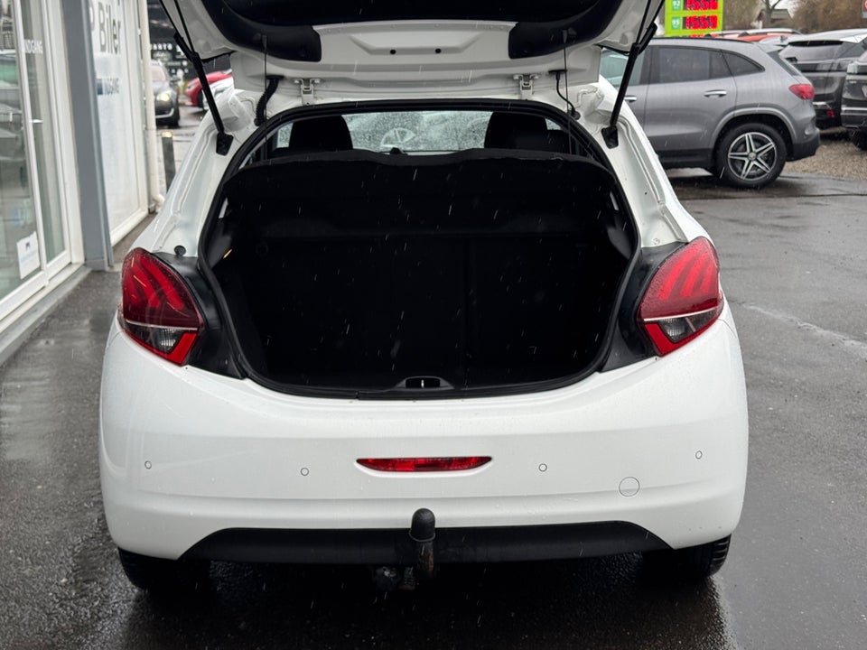 Peugeot 208 1,6 BlueHDi 100 Active+ 5d