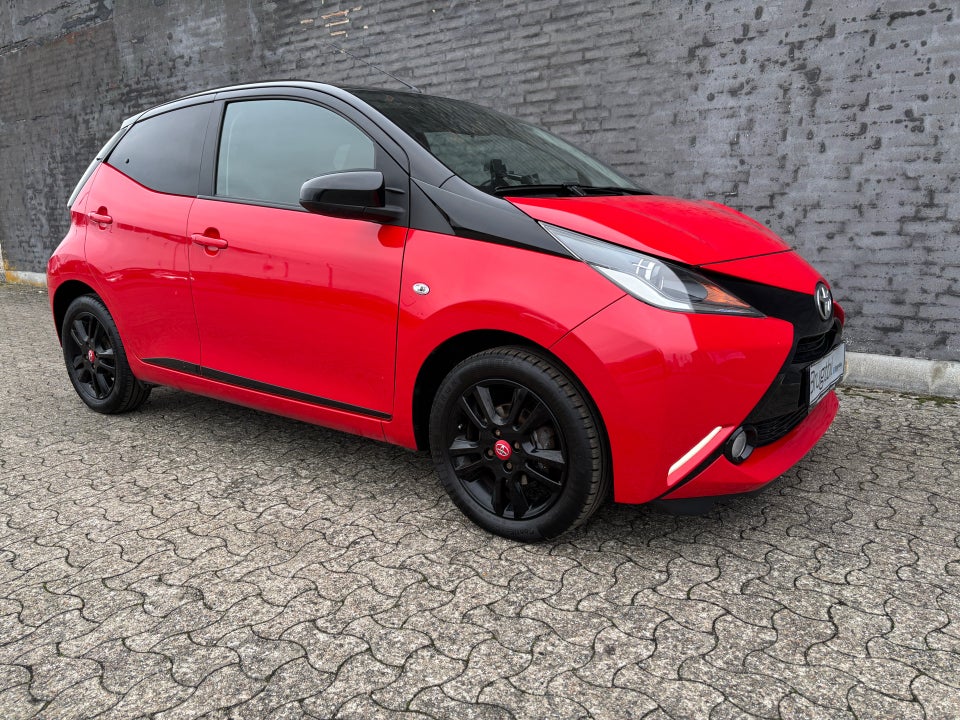 Toyota Aygo 1,0 VVT-i x-cite 5d