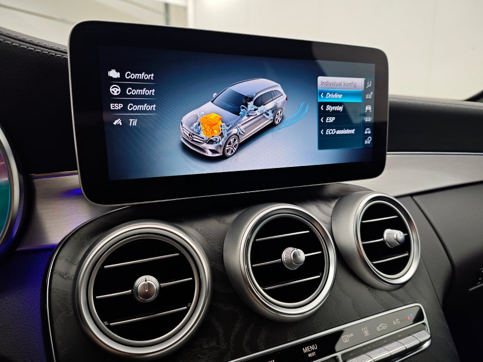 Mercedes C300 de 2,0 AMG Line Night Edition stc. aut. 5d