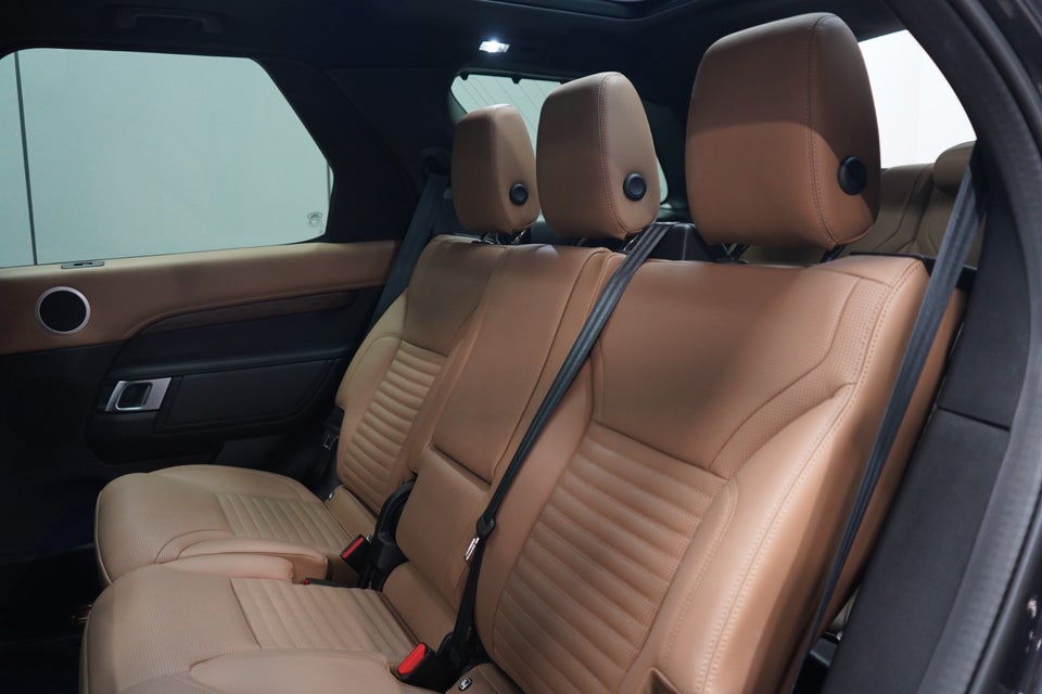 Land Rover Discovery 5 3,0 D250 R-Dynamic HSE aut. 5d