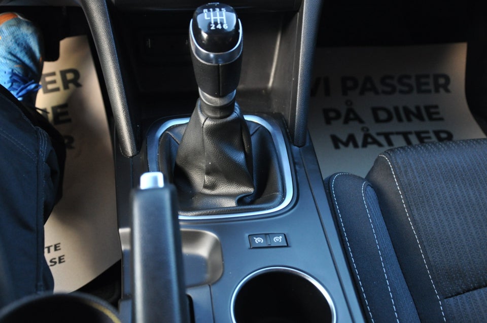 Renault Megane IV 1,3 TCe 140 Zen Sport Tourer 5d