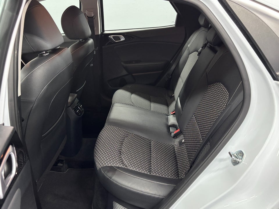 Kia XCeed 1,6 PHEV Spirit DCT 5d
