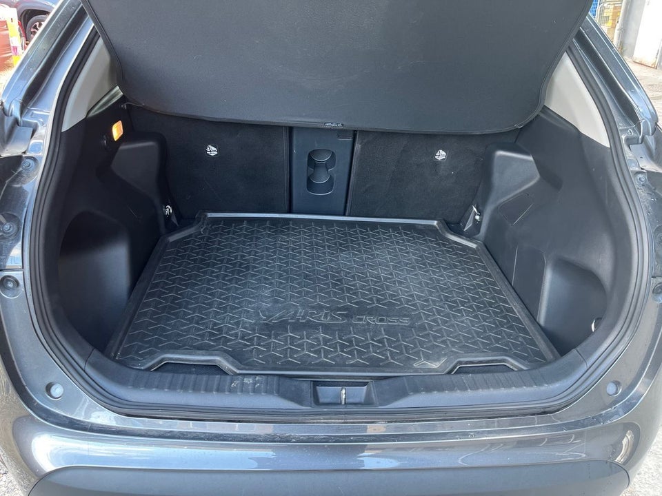 Toyota Yaris Cross 1,5 Hybrid Elegant e-CVT 5d