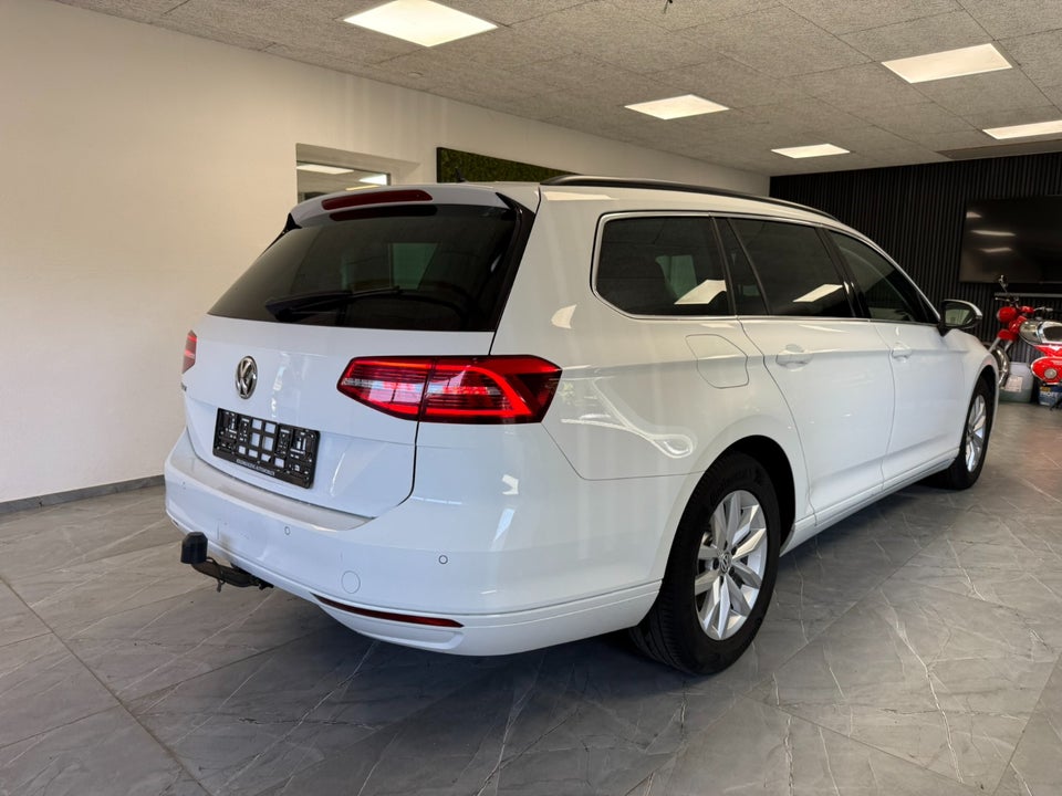 VW Passat 2,0 TDi 150 Business Variant DSG 5d