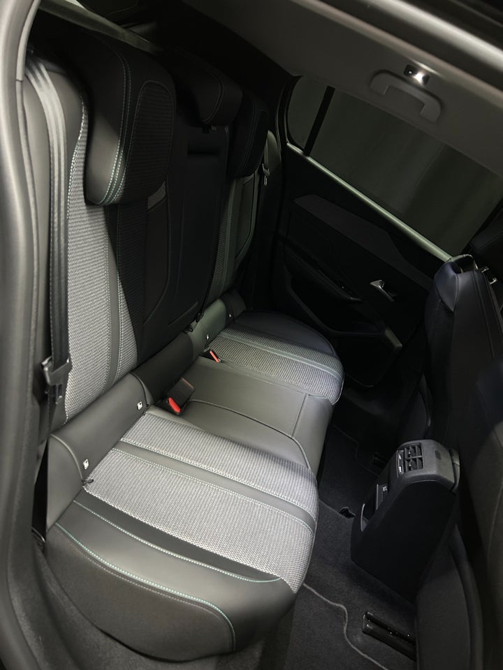 Peugeot 308 1,6 Hybrid Allure Pack EAT8 5d