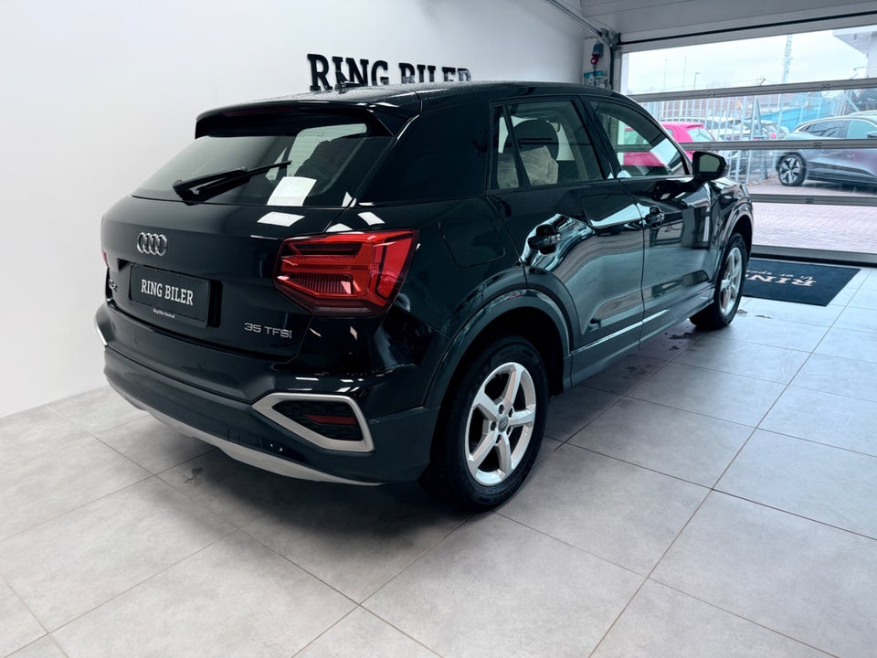 Audi Q2 35 TFSi Prestige S-tr. 5d