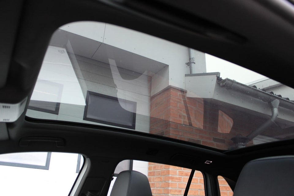 VW ID.4 77 Pro Performance Tech 5d