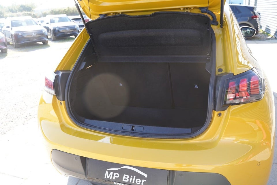 Peugeot 208 1,2 PureTech 100 Active Limited 5d