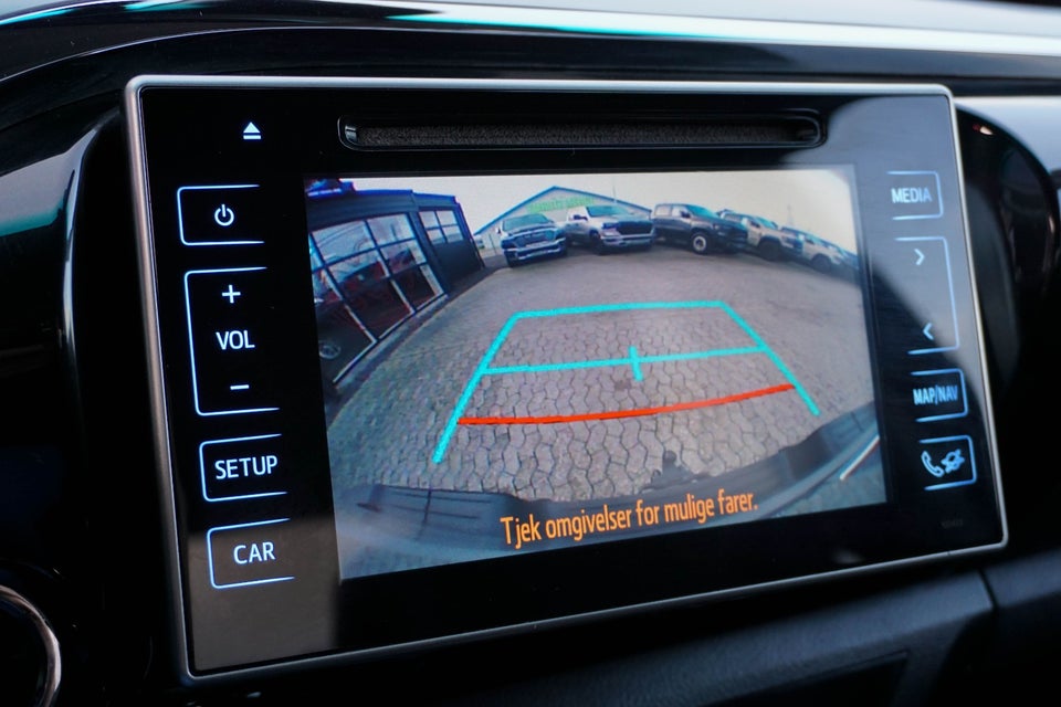 Toyota HiLux 2,4 D-4D 150 T4 Db.Kab aut. 4x4 4d