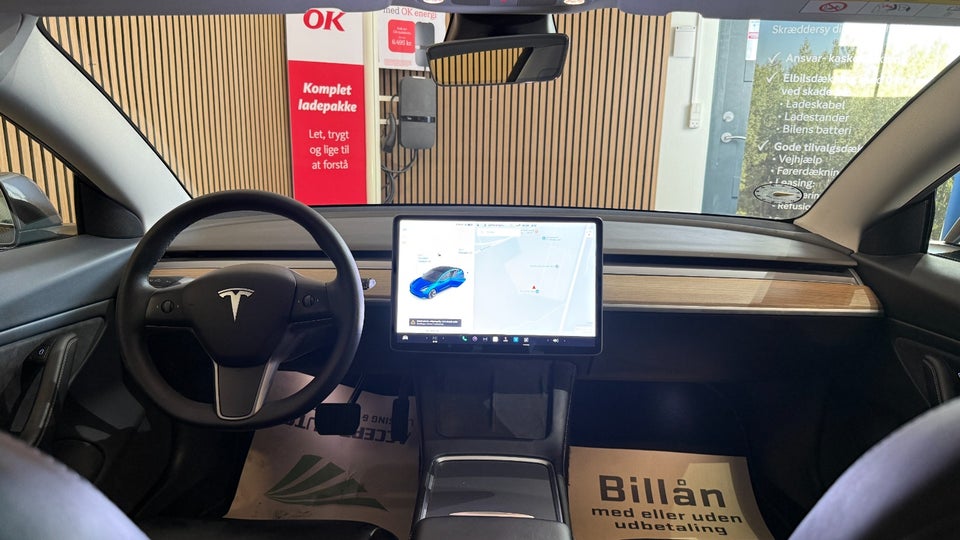 Tesla Model 3 Long Range AWD 4d