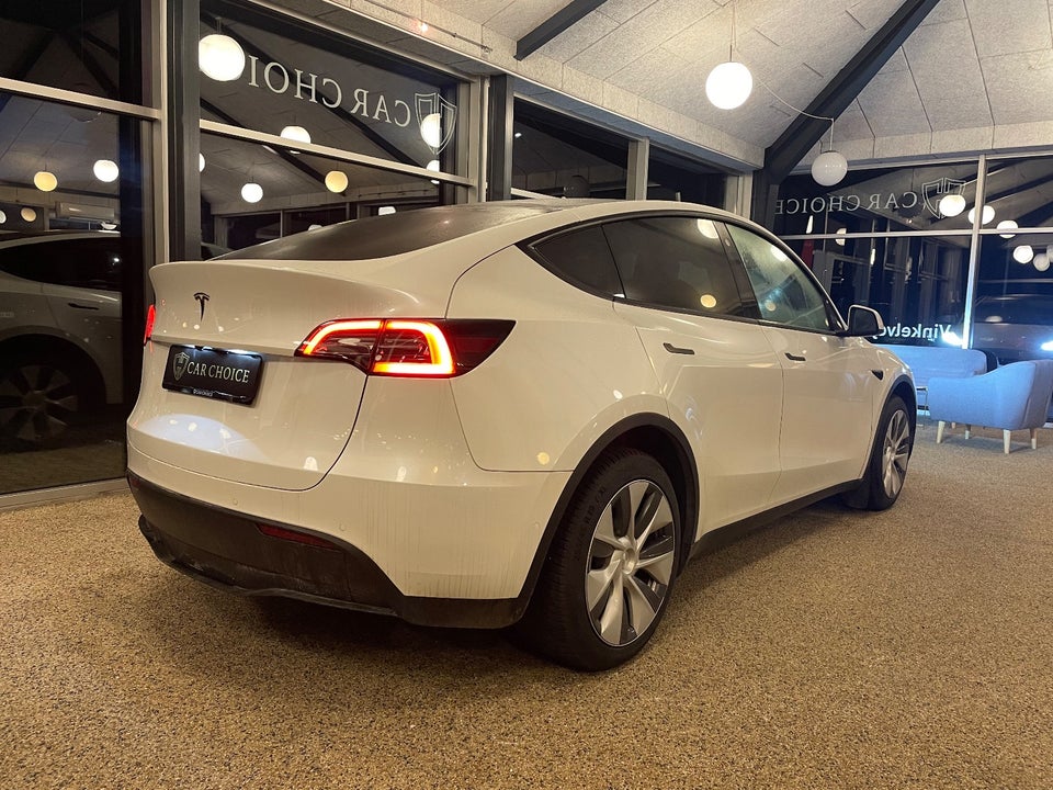 Tesla Model Y Long Range AWD 5d