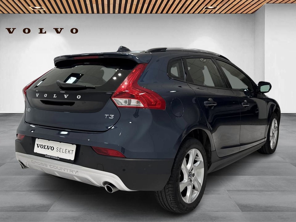 Volvo V40 CC 1,5 T3 152 Dynamic Edition aut. 5d