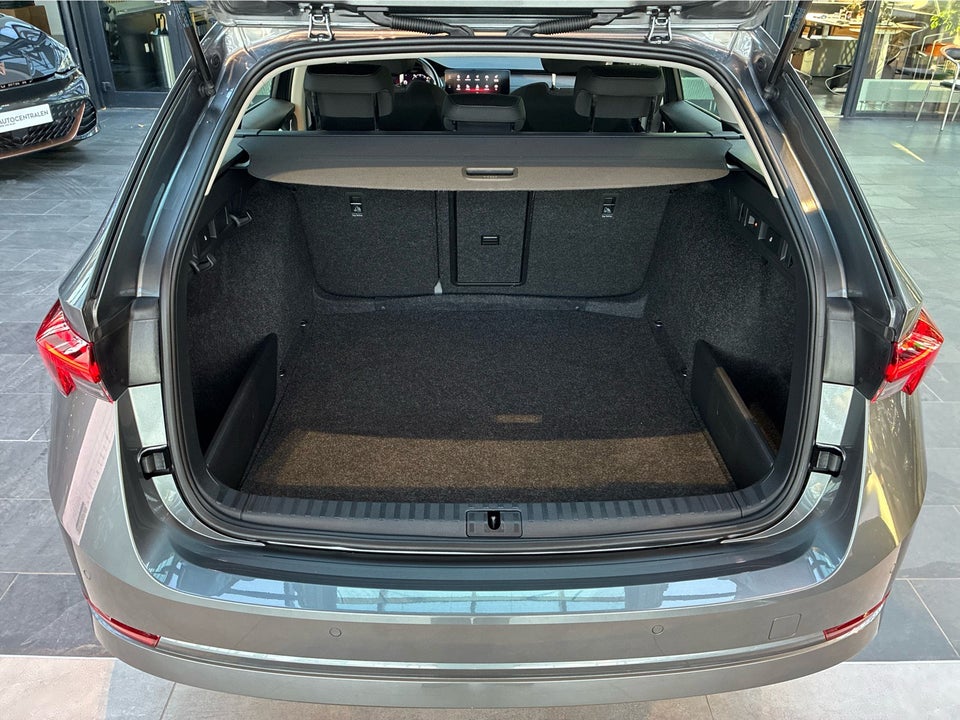 Skoda Octavia 2,0 TDi 150 Style Combi DSG 5d