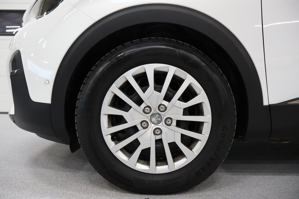 Peugeot 3008 1,5 BlueHDi 130 Allure EAT8 5d