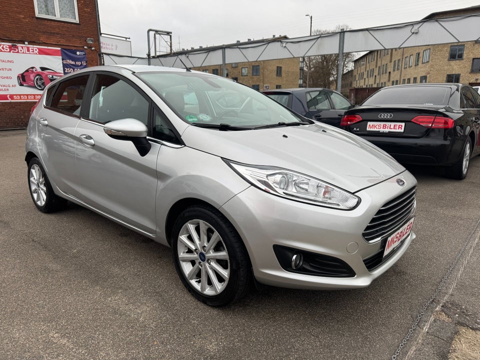 Ford Fiesta 1,0 EcoBoost Titanium 5d