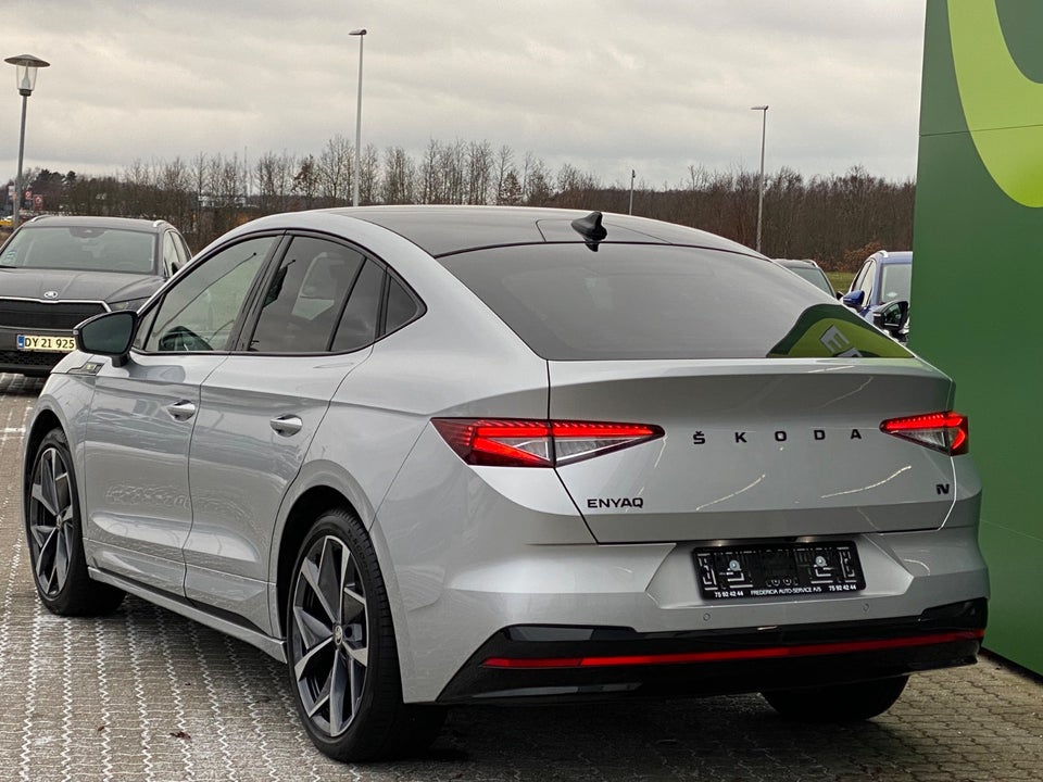 Skoda Enyaq iV RS Suite 5d