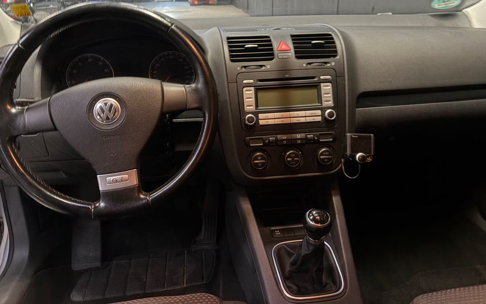 VW Golf V 1,4 TSi 122 GT Sport 5d