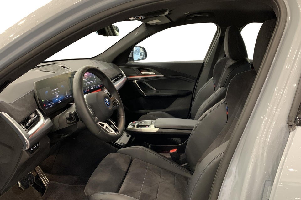 BMW iX2 eDrive20 M-Sport 5d