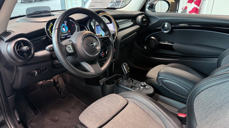 MINI Cooper SE Edition Premium 3d