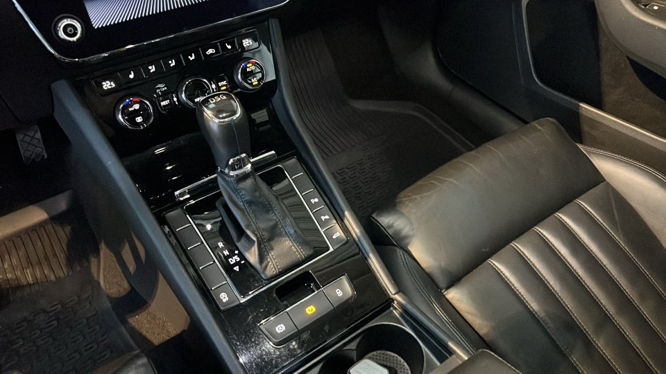 Skoda Superb 1,5 TSi 150 Style Business Combi DSG 5d